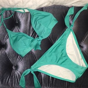 Victoria’s Secret string bikini